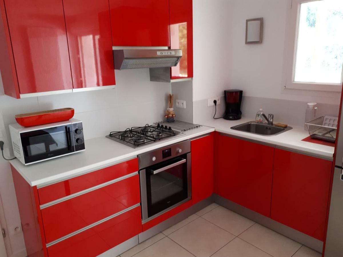 Hendaye- T2 3*-Wifi-350M Plage-Terrasse-Garage Екстер'єр фото