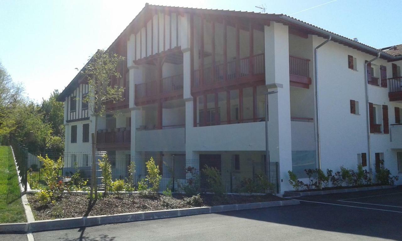 Hendaye- T2 3*-Wifi-350M Plage-Terrasse-Garage Екстер'єр фото